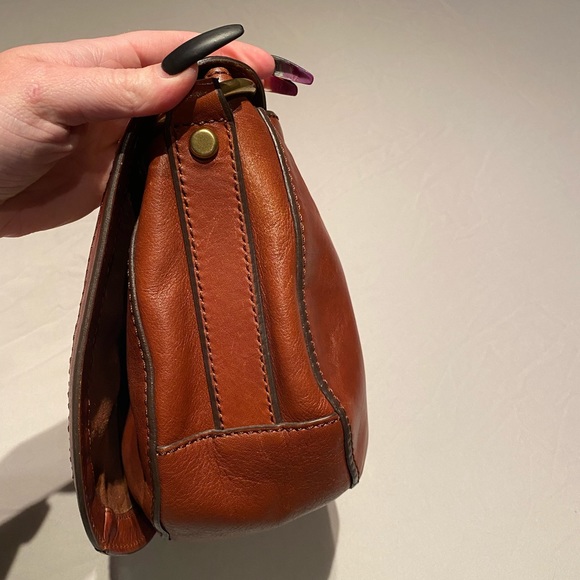 Fossil Crossbody - Picture 6 of 8